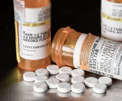 Pain management strategies to avoid opioid addiction in Lakeland, Florida